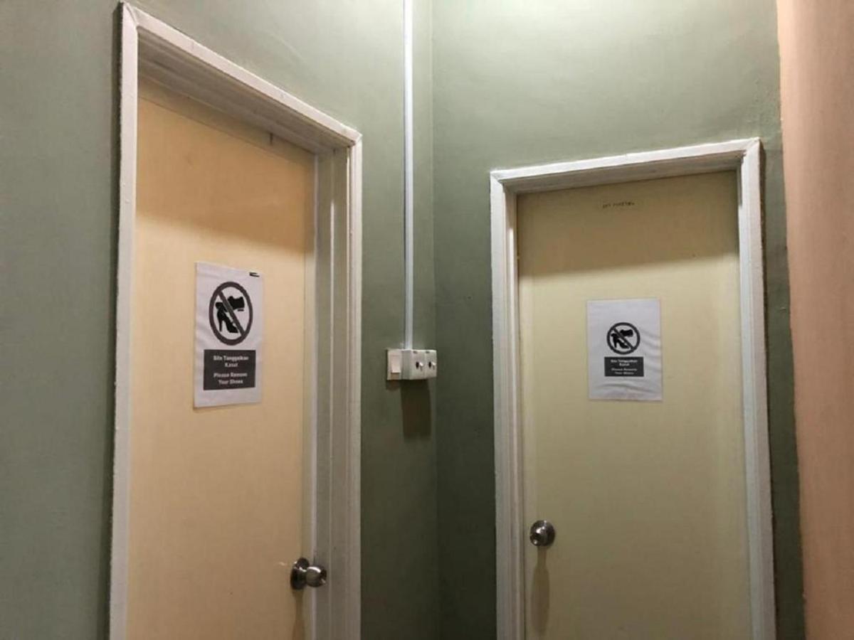 Hostel Ny Tropical Backpackers Desaru Exteriér fotografie