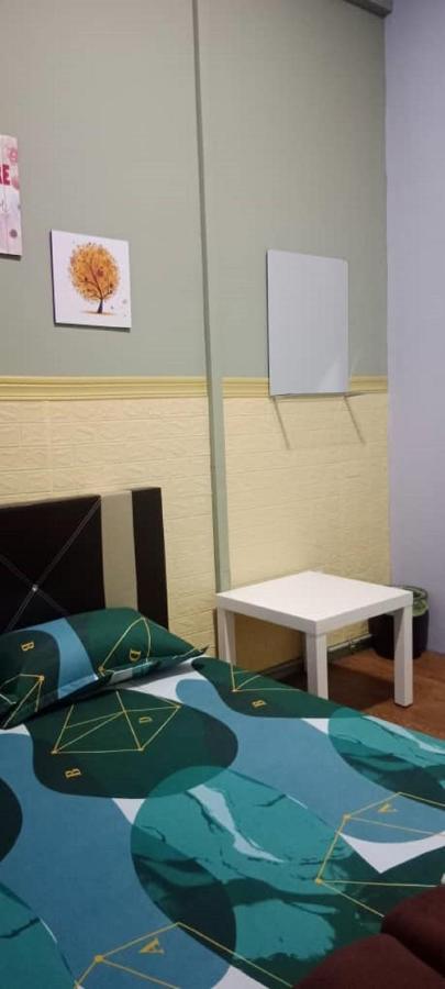 Hostel Ny Tropical Backpackers Desaru Exteriér fotografie